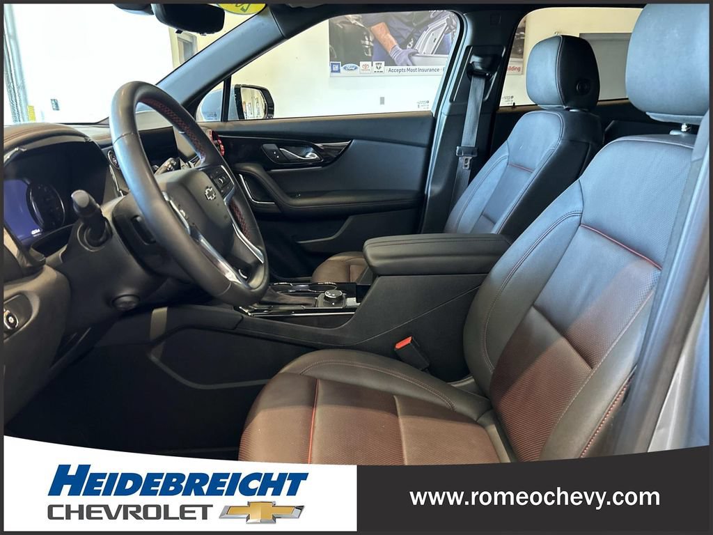 Certified 2023 Chevrolet Blazer RS w/ Driver Confidence II Package FWD image 13