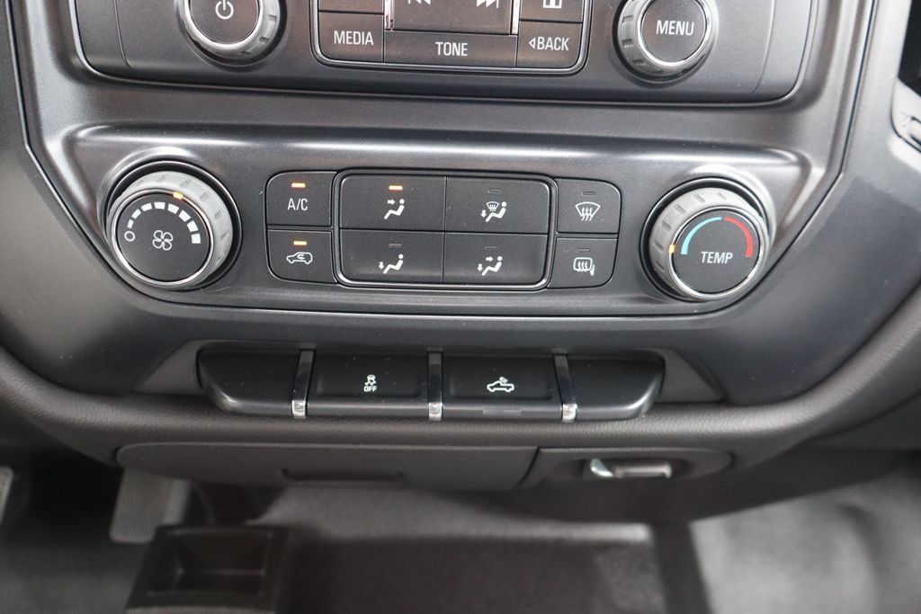 Used 2015 Chevrolet Silverado 3500 W/T AWD/4WD image 10
