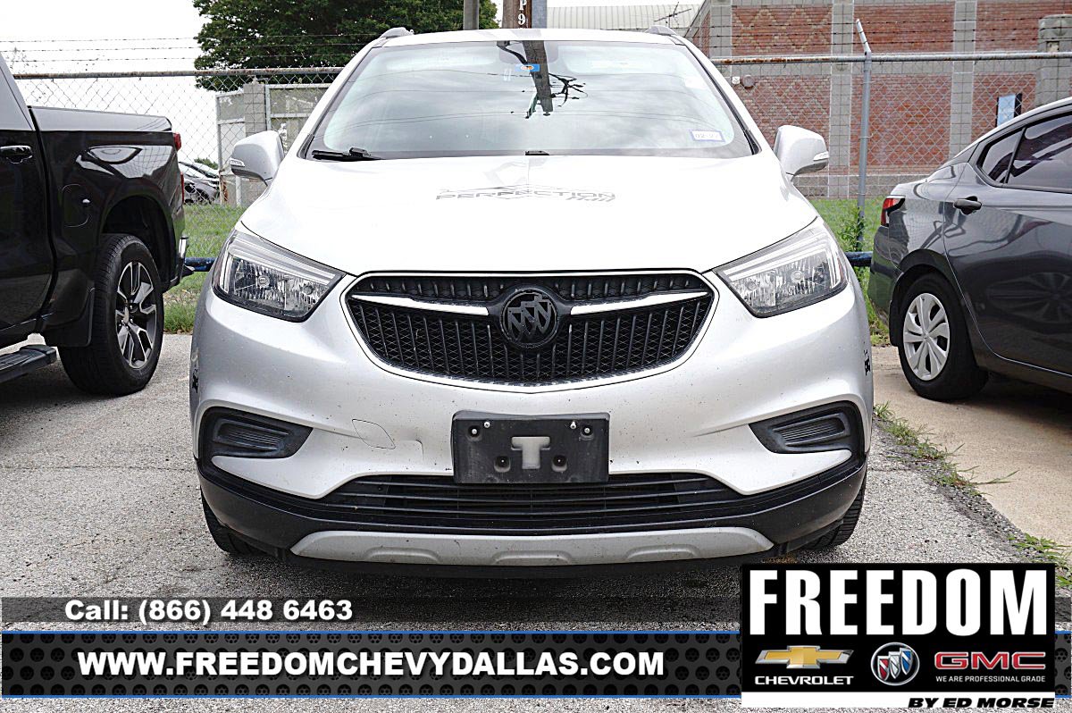 Used 2019 Buick Encore Preferred FWD image 2