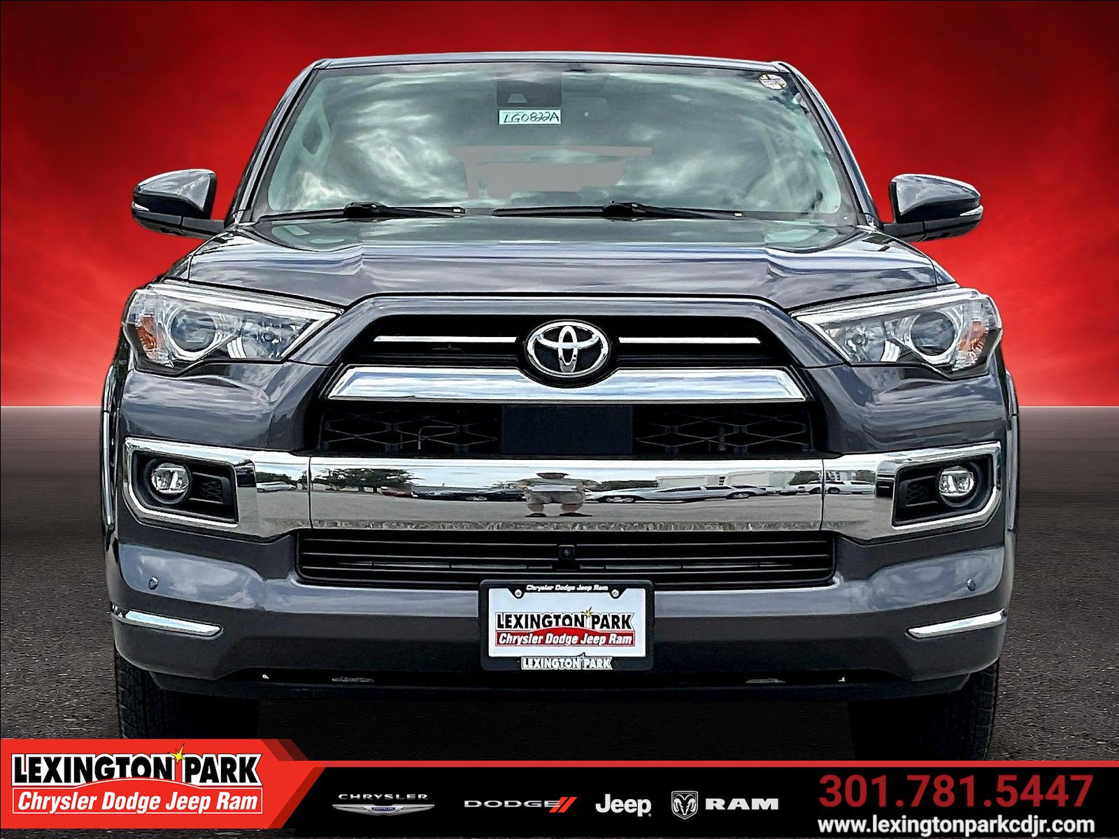 Used 2023 Toyota 4Runner Limited AWD/4WD image 2