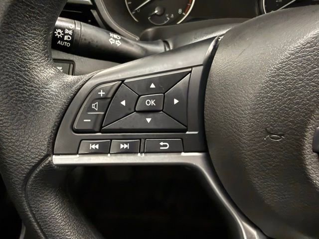 Used 2024 Nissan Altima 2.5 SV image 17