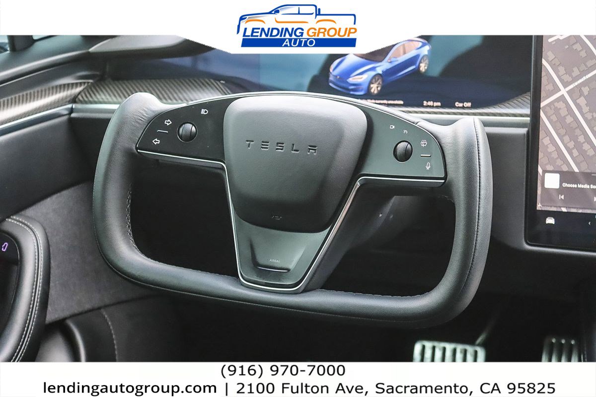 Used 2021 Tesla Model S Plaid image 11