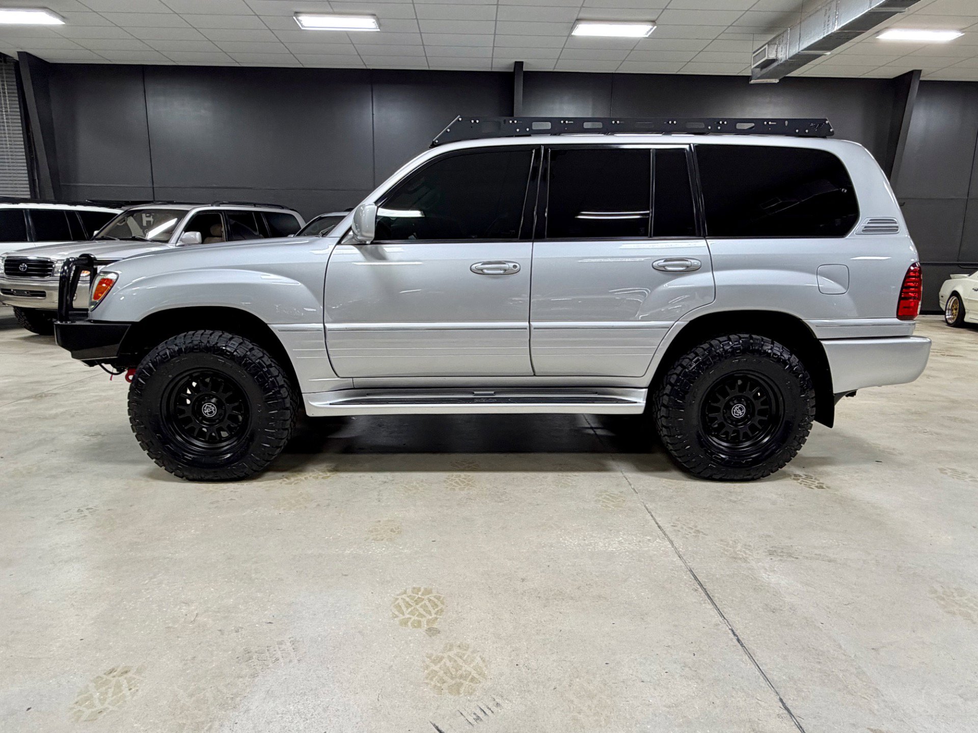 Used 2006 Lexus LX 470 image 12