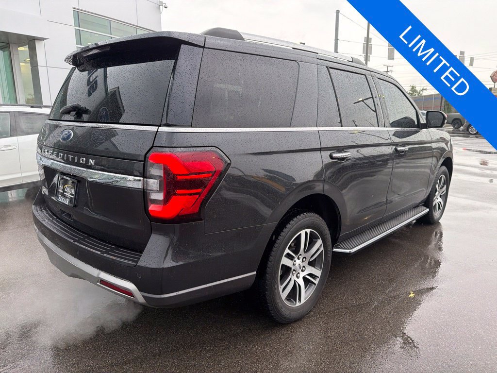 Used 2022 Ford Expedition Limited AWD/4WD image 6