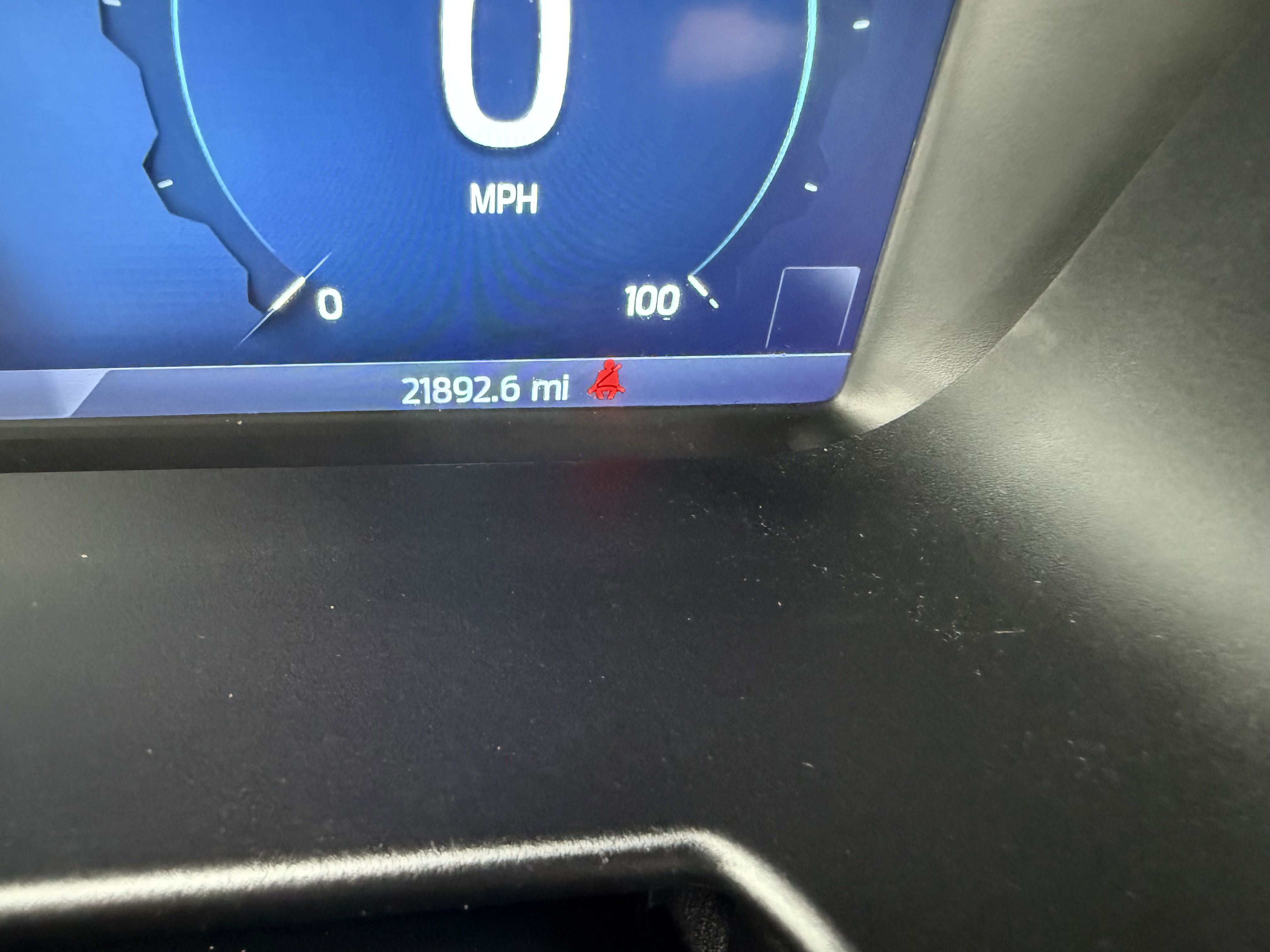 Used 2023 Ford F350 Lariat w/ Tow Technology Package image 9