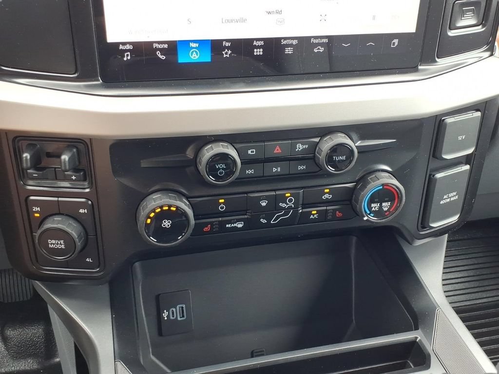 New 2026 Ford F350 XLT w/ XLT Premium Package AWD/4WD image 25