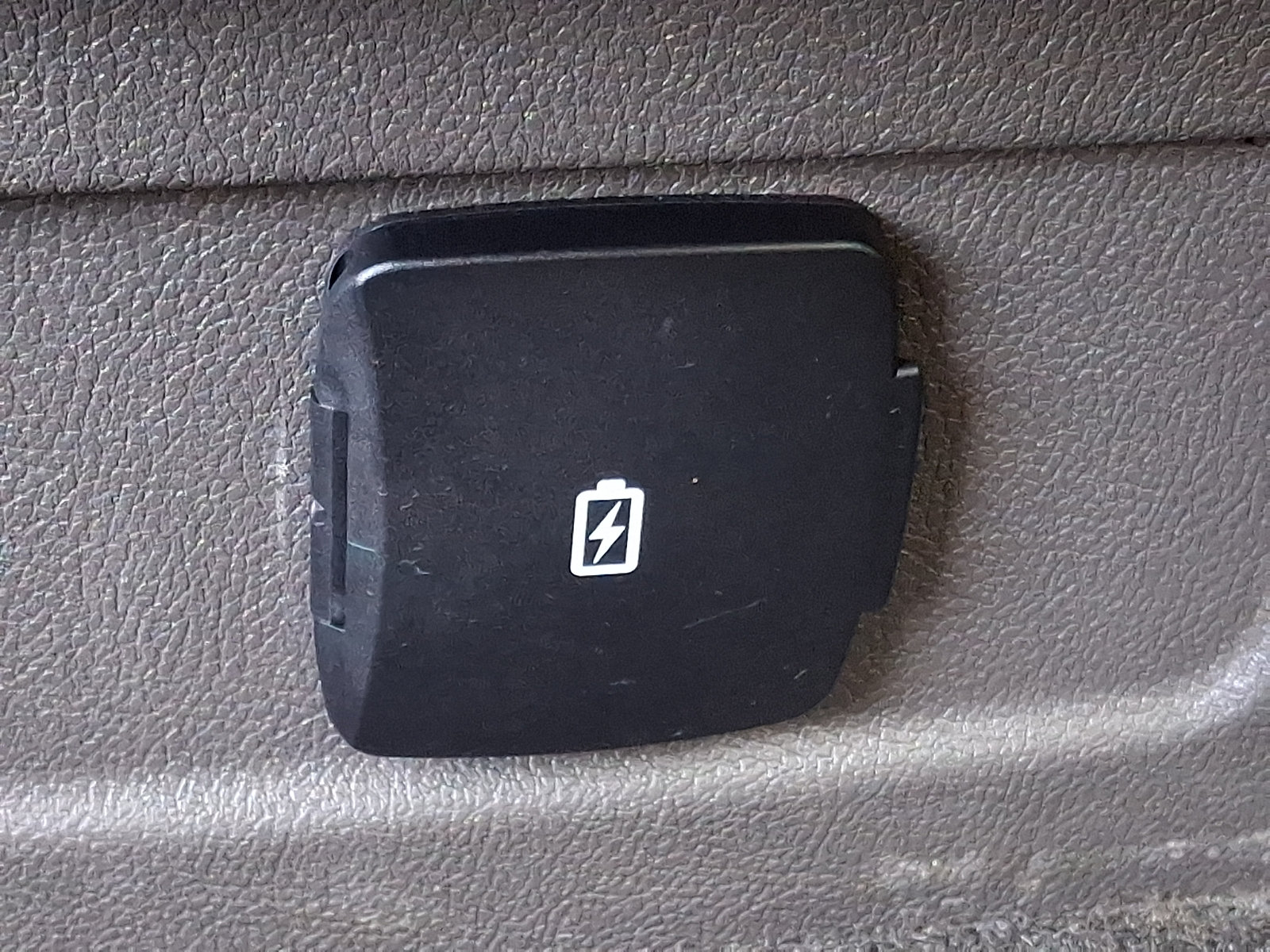 Used 2022 Lincoln Corsair AWD w/ Premium Package image 12