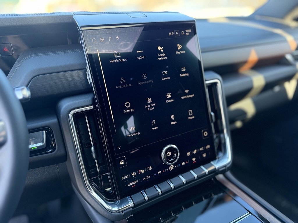 New 2026 GMC Yukon XL Denali image 18