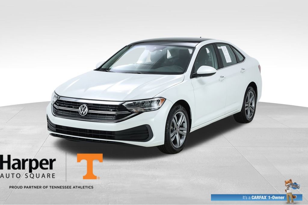 Used 2024 Volkswagen Jetta SE w/ Panoramic Sunroof Package