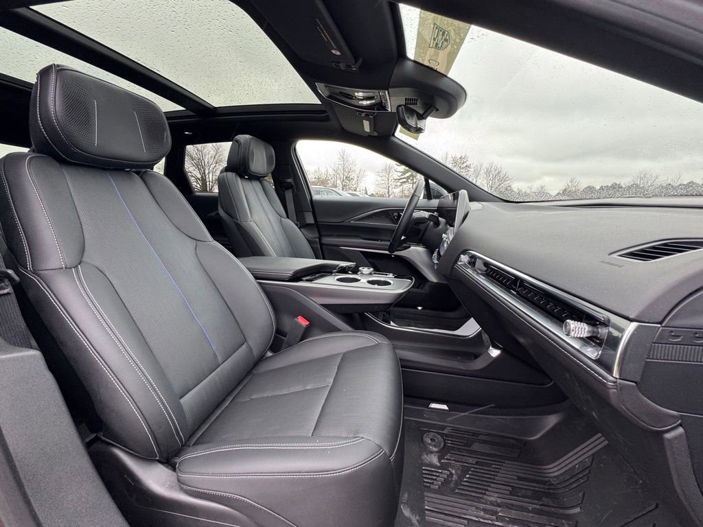 Certified 2024 Cadillac Lyriq Luxury w/ LPO, Floor Liner Package image 32