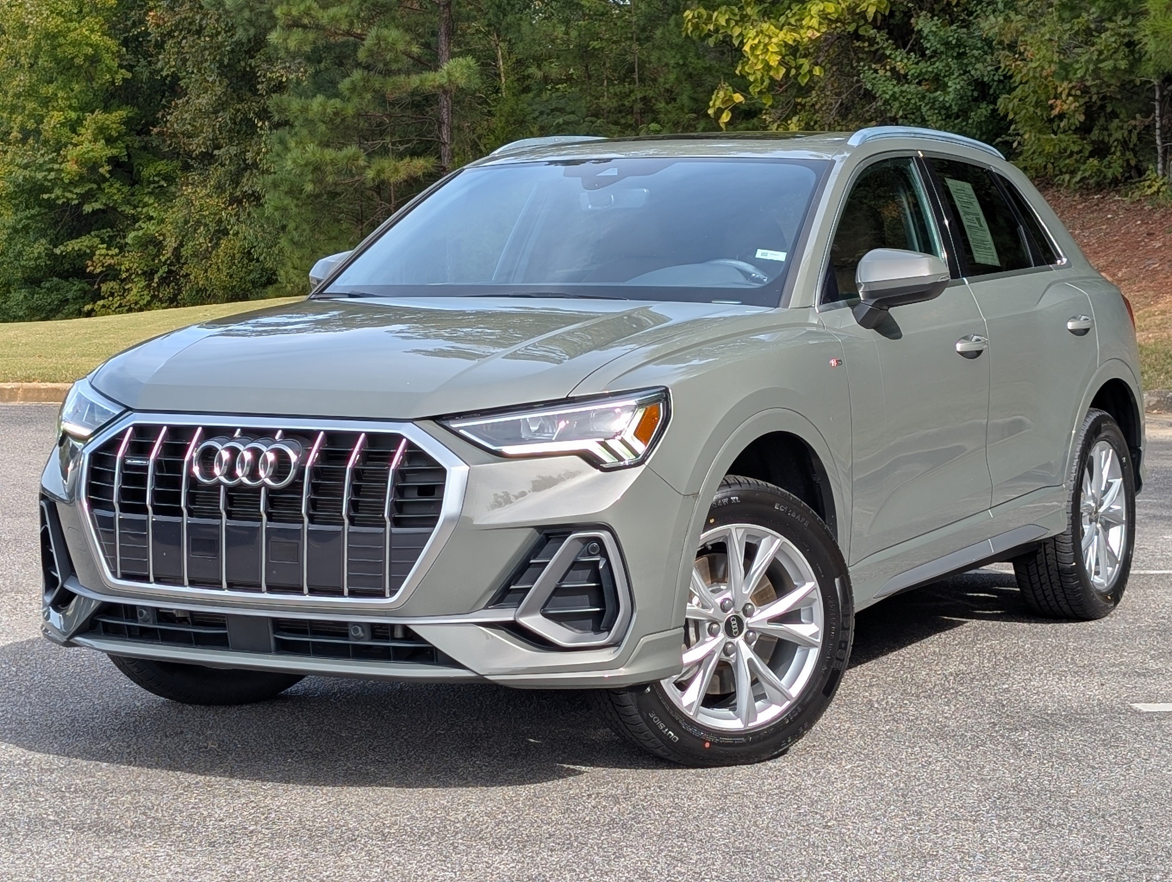 Used 2024 Audi Q3 2.0T Premium AWD/4WD image 4