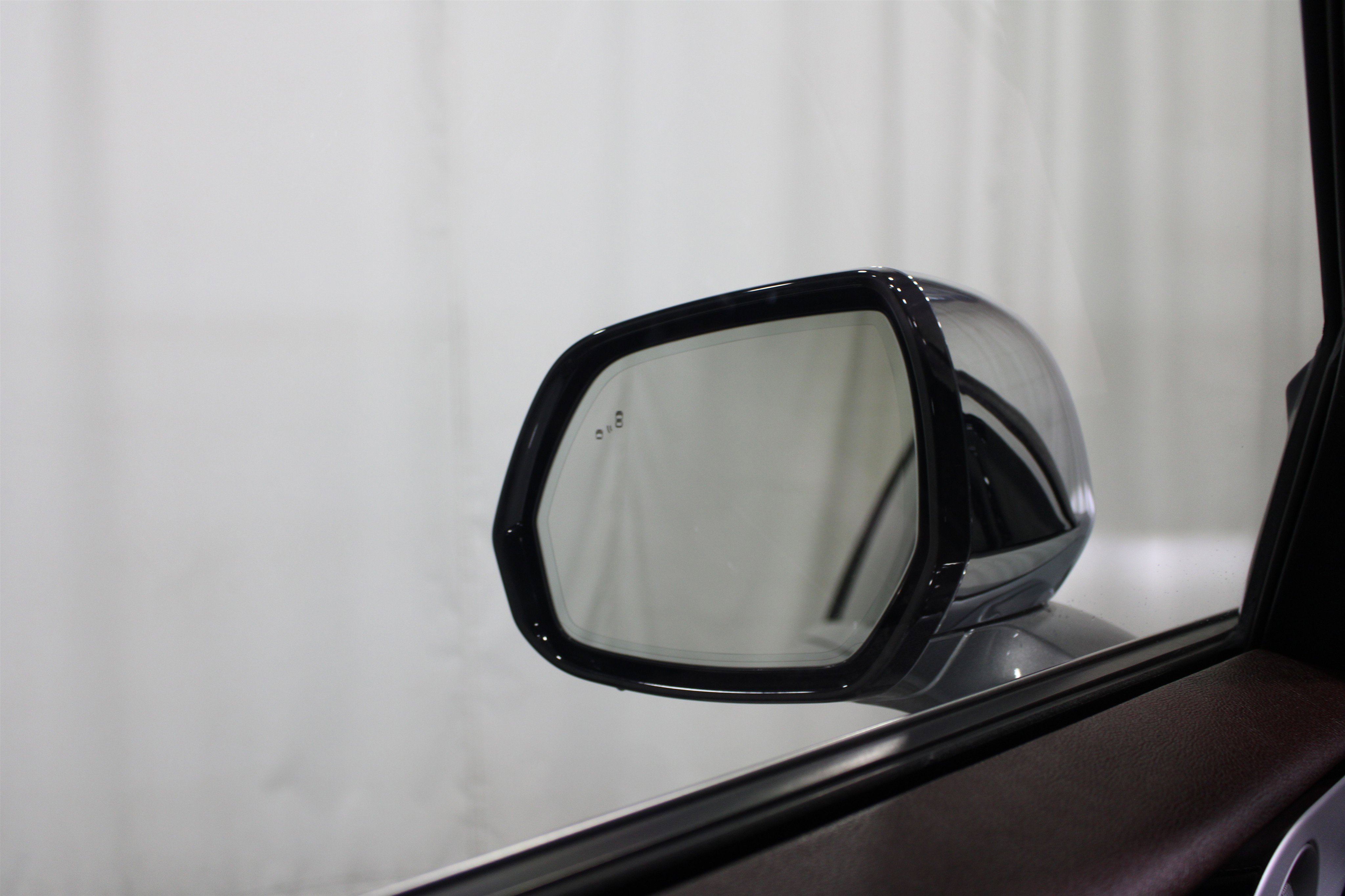 Used 2021 Lincoln Aviator Black Label w/ Class IV Trailer Tow Package image 20