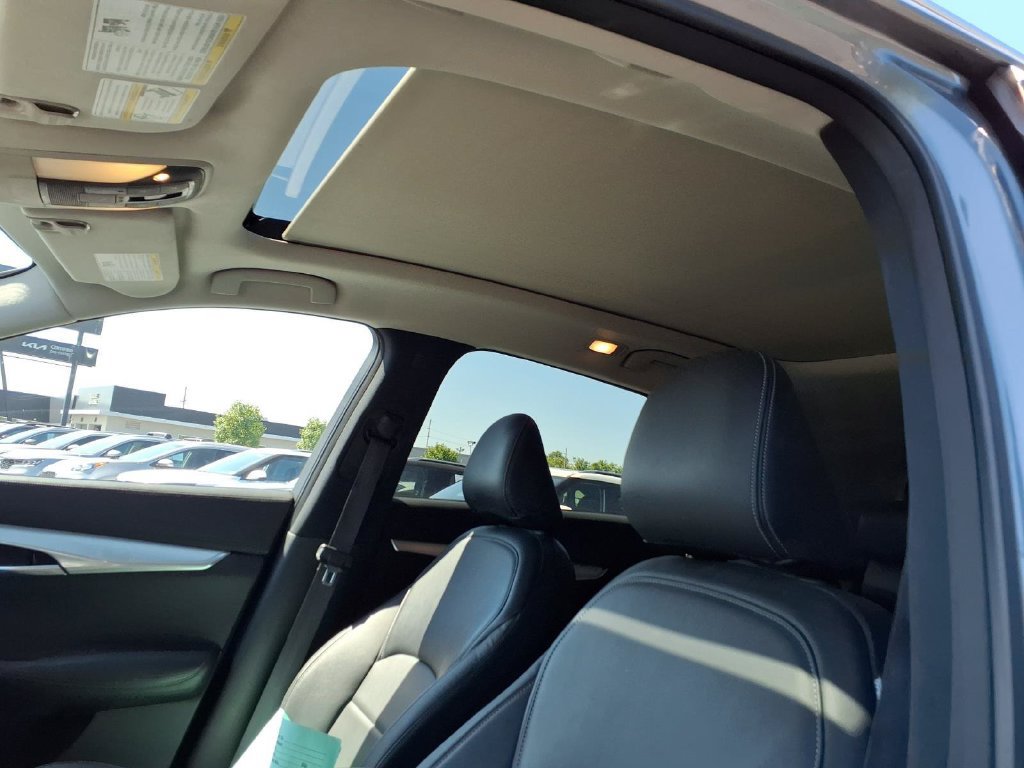 Used 2021 INFINITI QX50 Luxe AWD/4WD image 19
