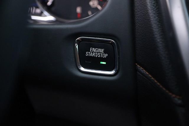 Used 2023 GMC Acadia AT4 w/ Technology Package image 18