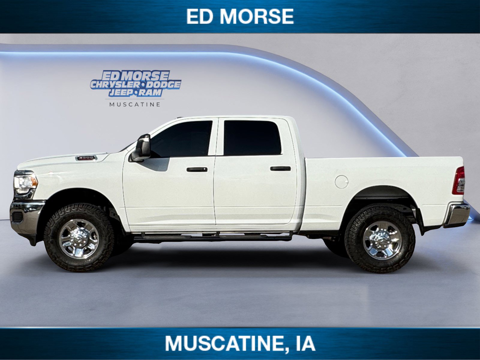 Used 2024 RAM 2500 Tradesman w/ Chrome Appearance Group AWD/4WD image 2