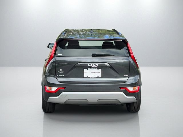 Used 2025 Kia Niro EX FWD image 6