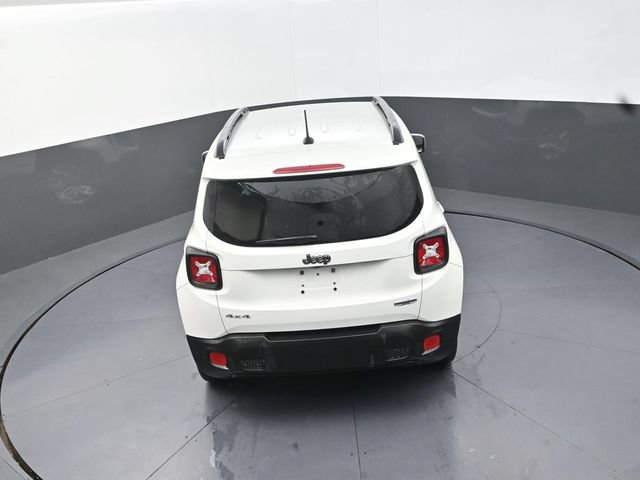 Used 2017 Jeep Renegade Latitude AWD/4WD image 28