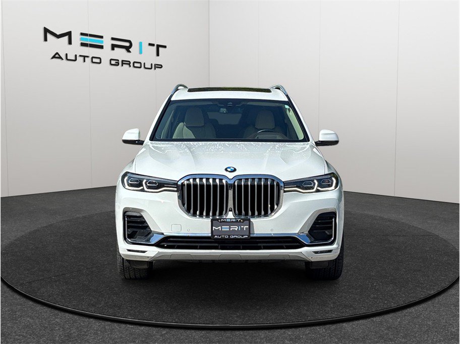 Used 2019 BMW X7 xDrive40i w/ Premium Package AWD/4WD image 3