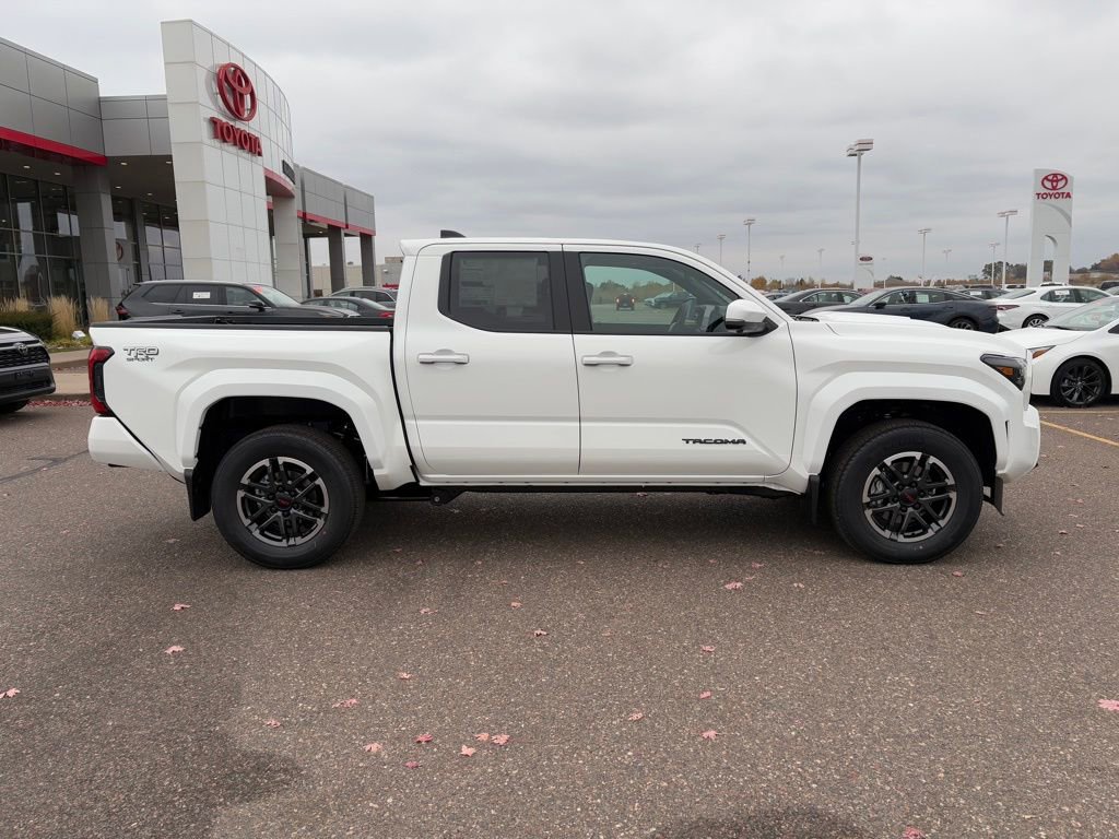 New 2025 Toyota Tacoma TRD Sport AWD/4WD image 2