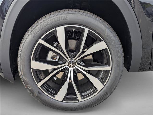 New 2026 Volkswagen Atlas Cross Sport SEL Premium R-Line AWD/4WD image 9
