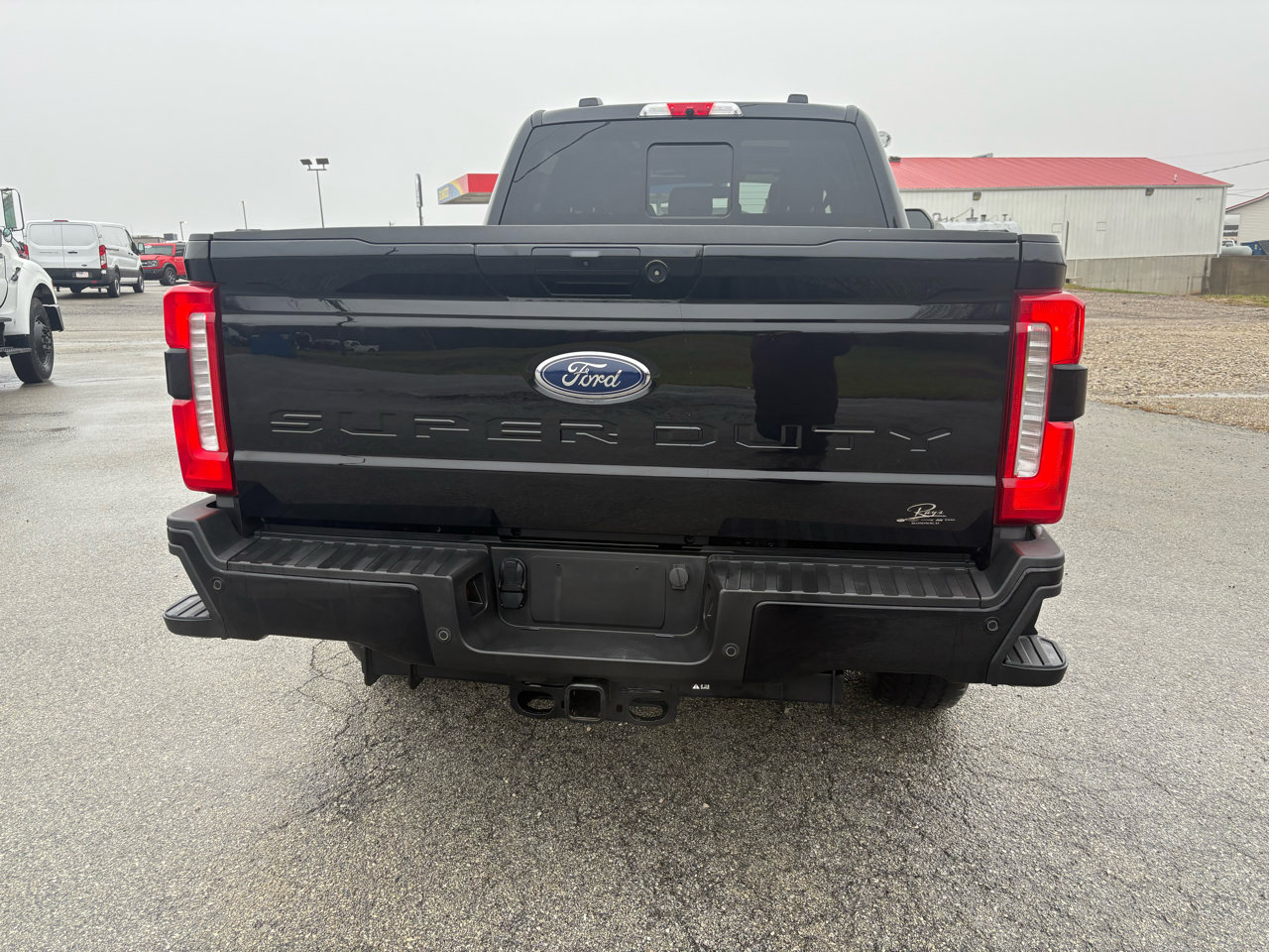 Used 2024 Ford F350 Lariat w/ Lariat Ultimate Package image 4