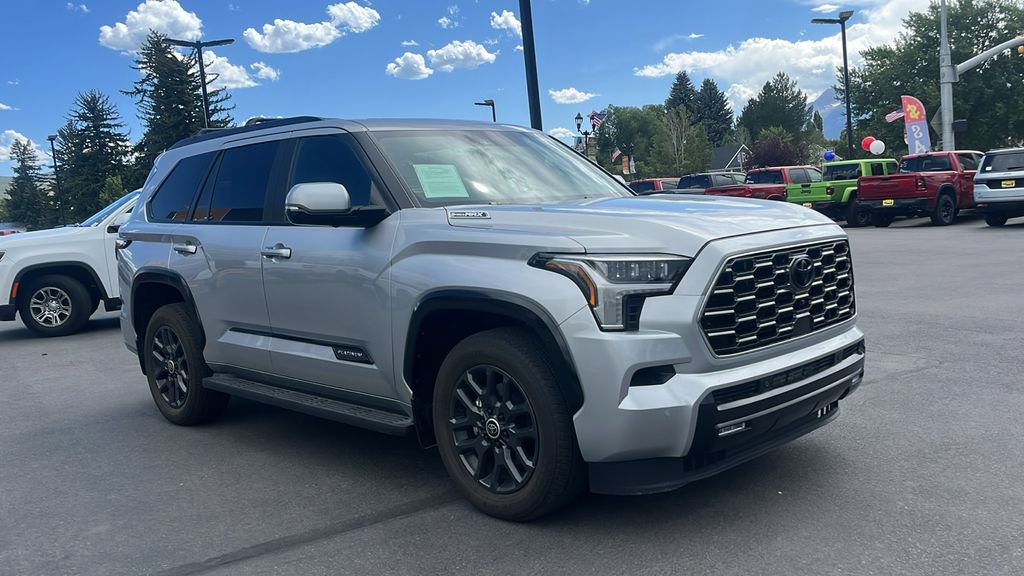 Used 2024 Toyota Sequoia Platinum AWD/4WD image 3