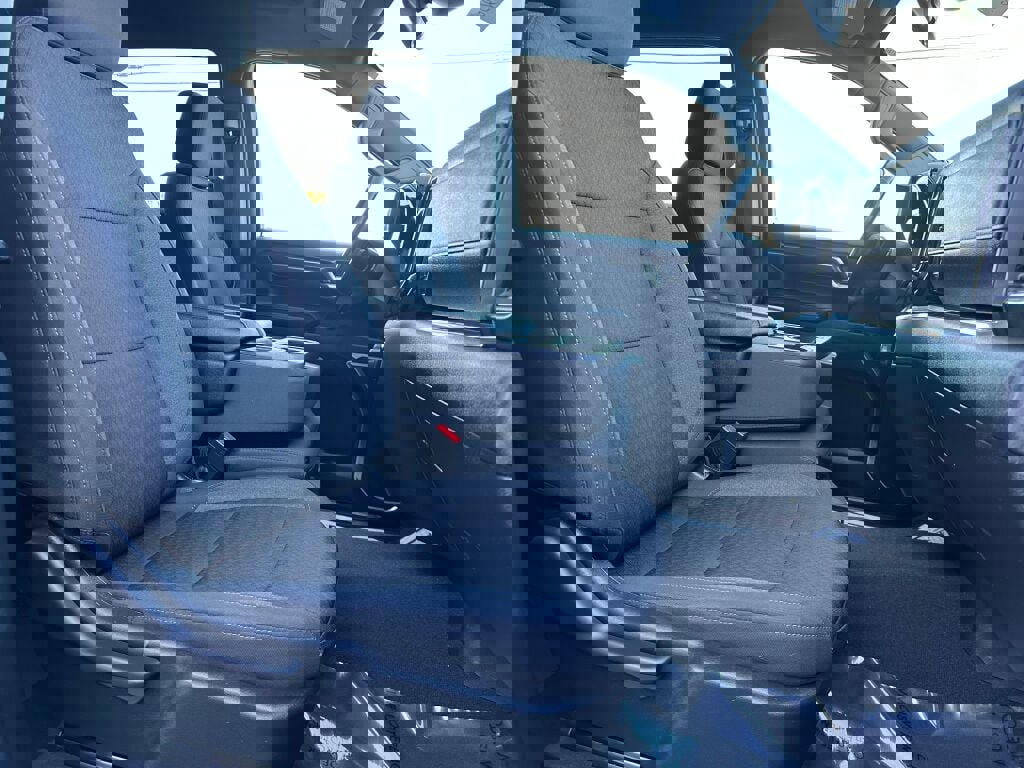 Used 2022 Chevrolet Silverado 1500 LT image 27