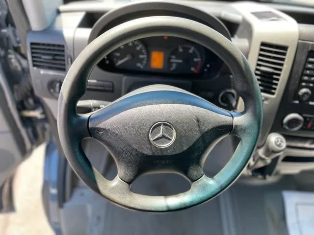 Used 2018 Mercedes-Benz Sprinter 2500 image 13