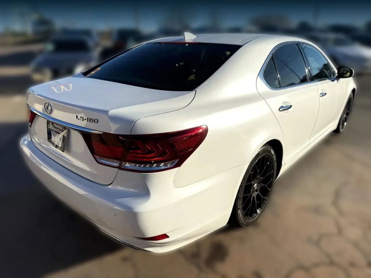 Used 2015 Lexus LS 460 w/ Comfort Package image 6