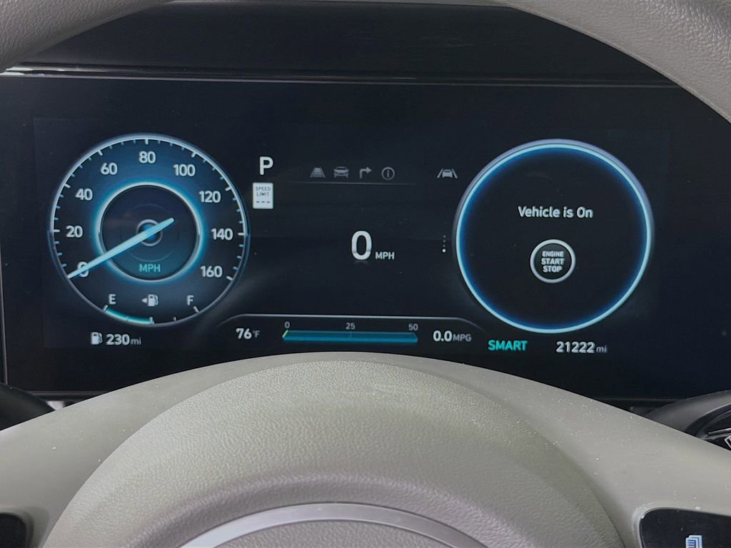 Used 2024 Hyundai Elantra SEL FWD image 14