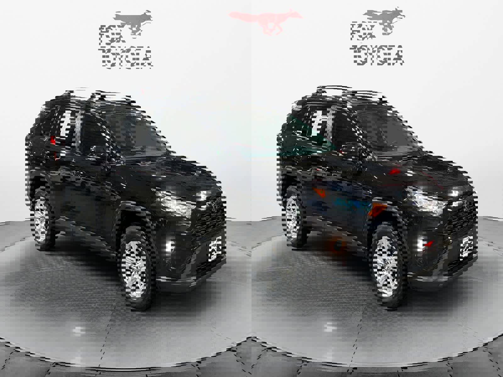 Used 2019 Toyota RAV4 XLE w/ Convenience Package image 8