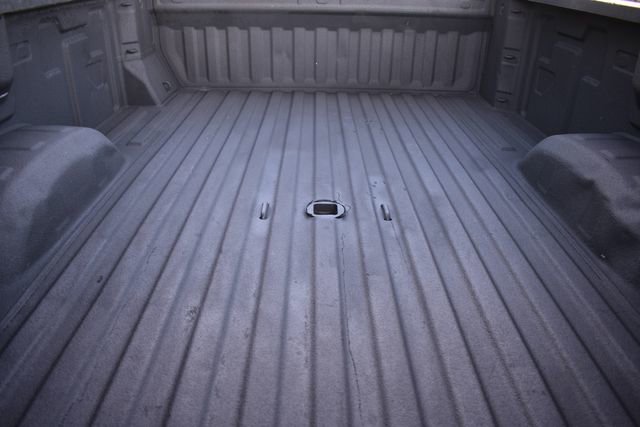 Used 2023 GMC Sierra 2500 Pro w/ Fleet Convenience Package image 9