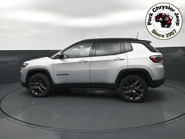 New 2026 Jeep Compass Limited AWD/4WD image 3