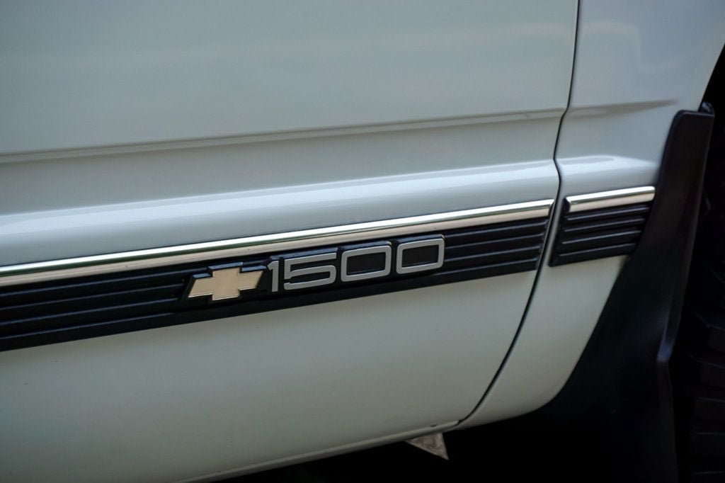Used 1992 Chevrolet Silverado 1500 4x4 Regular Cab image 45
