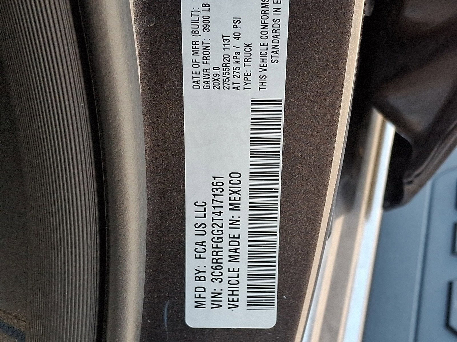 New 2026 RAM 1500 Express AWD/4WD image 19