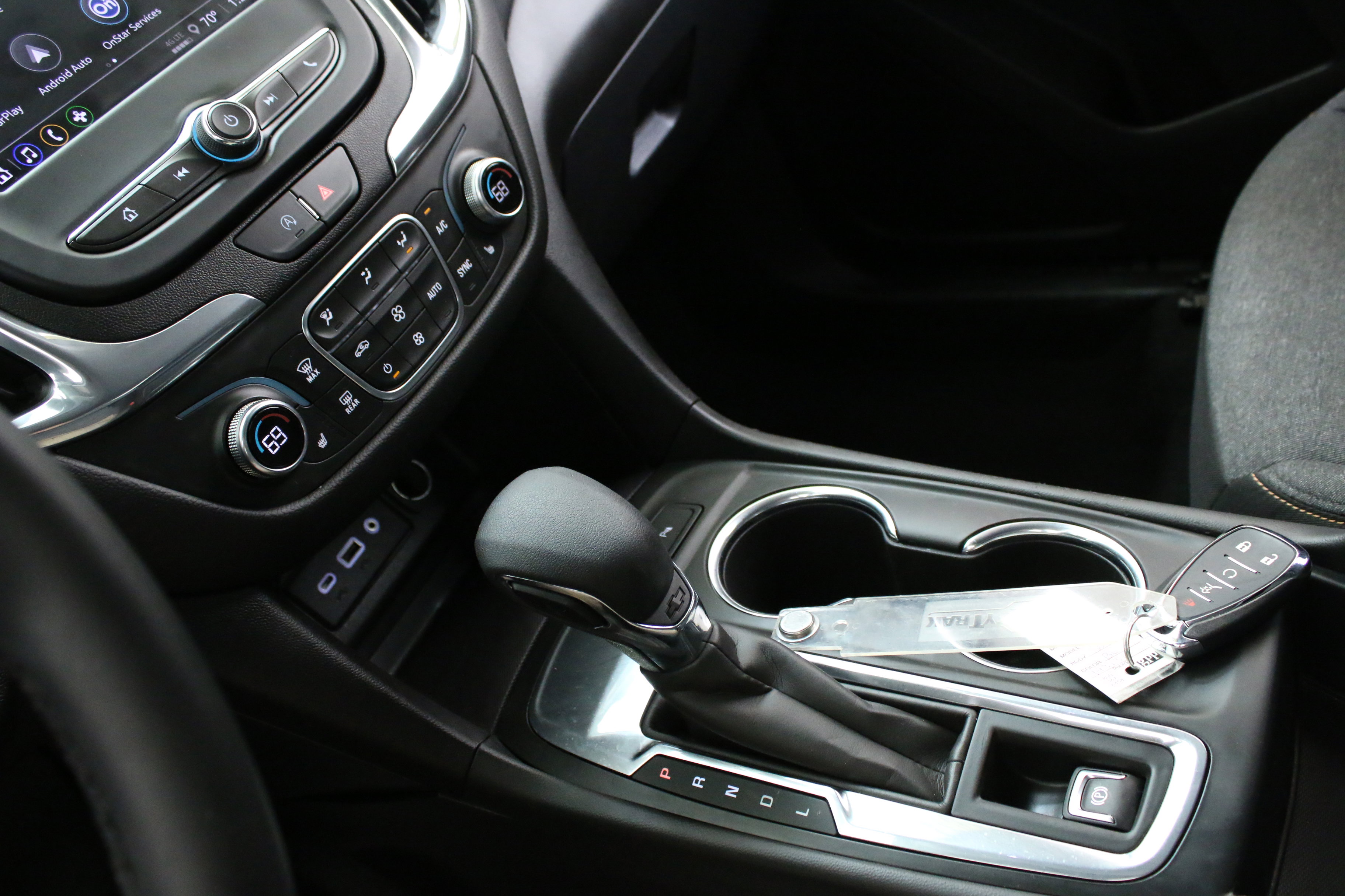 Used 2023 Chevrolet Equinox LT FWD image 19