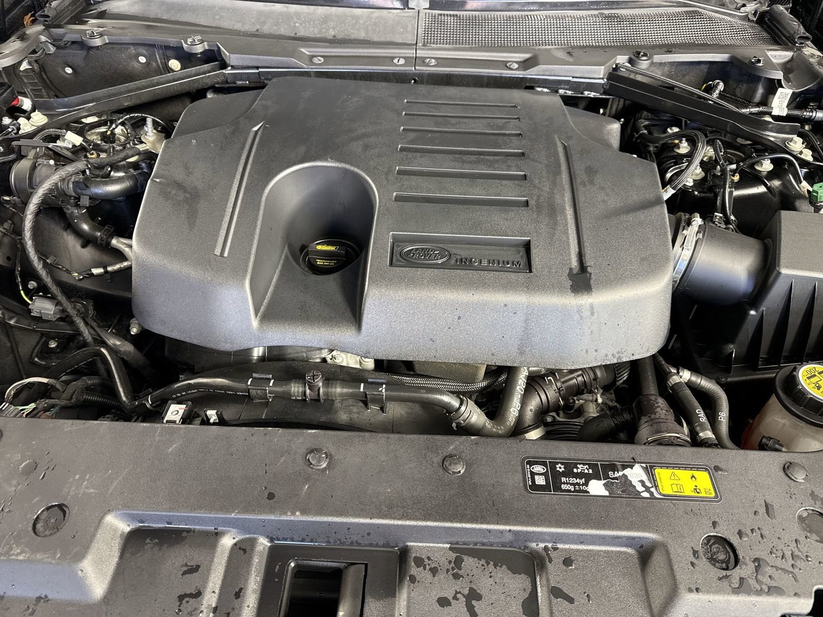 Used 2022 Land Rover Defender 90 X image 25