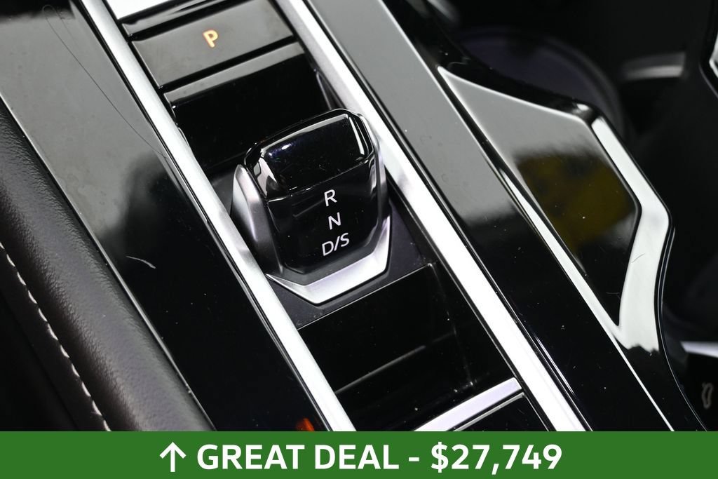Used 2024 Volkswagen Atlas SE AWD/4WD image 25