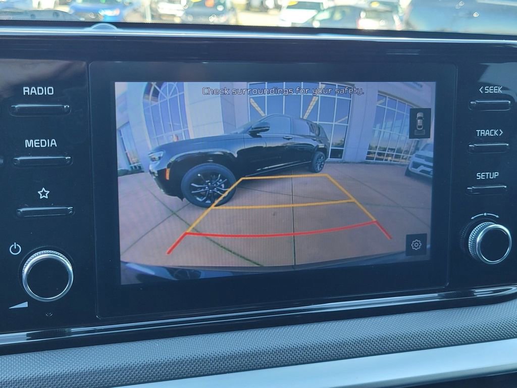 Used 2023 Kia K5 LXS image 21