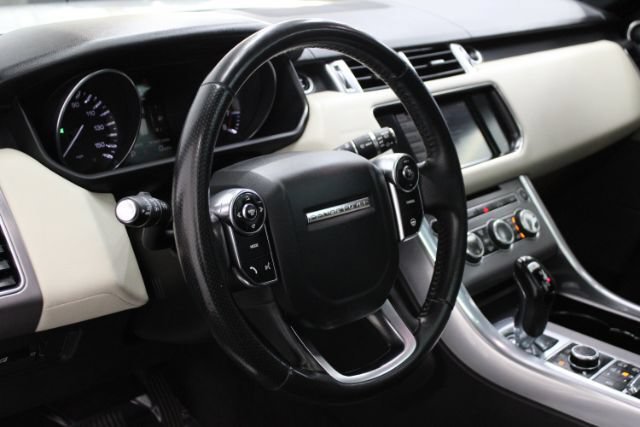 Used 2015 Land Rover Range Rover Sport HSE AWD/4WD image 11