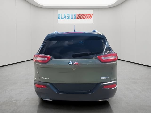 Used 2018 Jeep Cherokee Latitude Plus w/ Comfort/Convenience Group AWD/4WD image 4