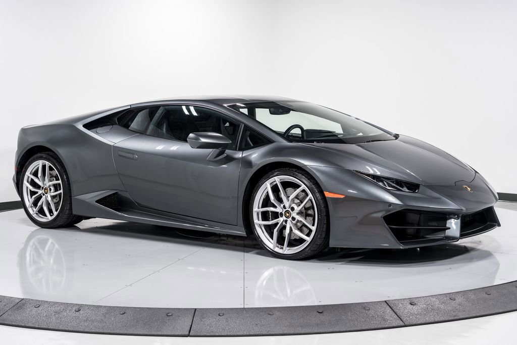 Used 2018 Lamborghini Huracan LP 580-2 image 38