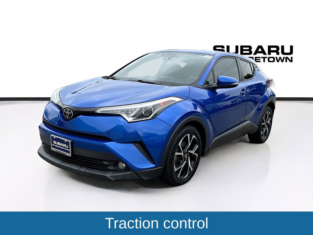 Used 2018 Toyota C-HR XLE FWD image 3