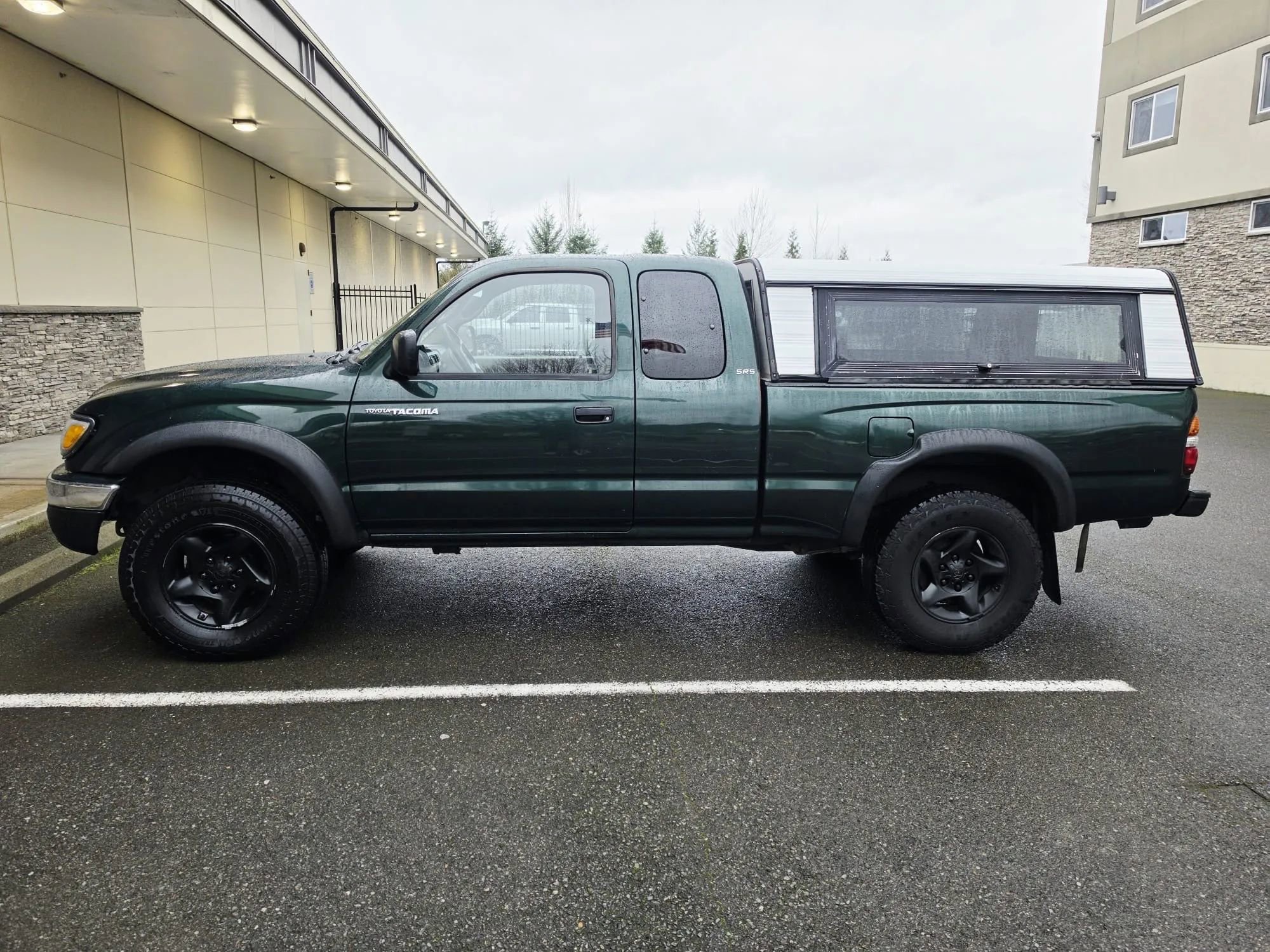 Used 2003 Toyota Tacoma PreRunner image 2
