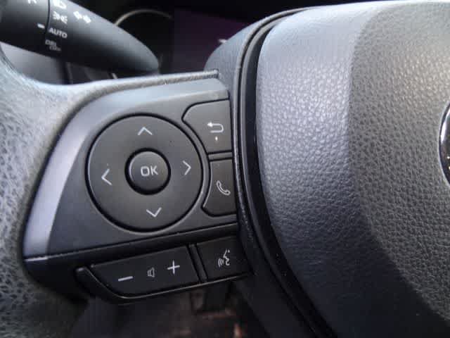 Used 2024 Toyota RAV4 XLE w/ Convenience Package AWD/4WD image 9