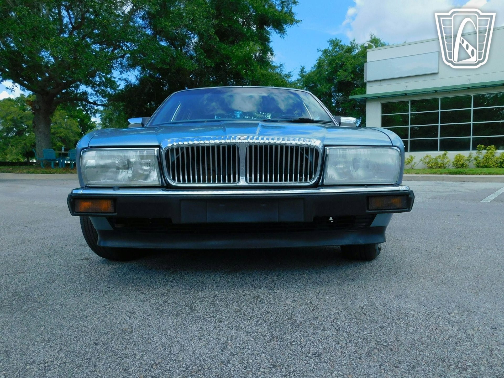 Used 1991 Jaguar XJ Vanden Plas image 24
