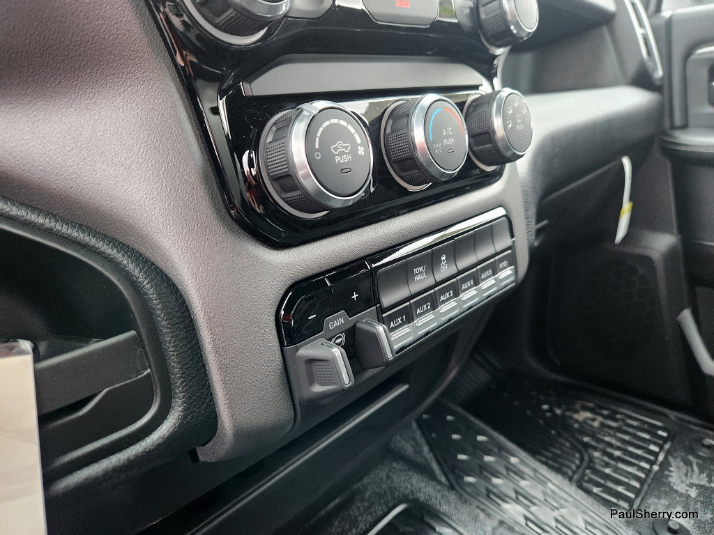New 2026 RAM 5500 2WD Regular Cab image 52