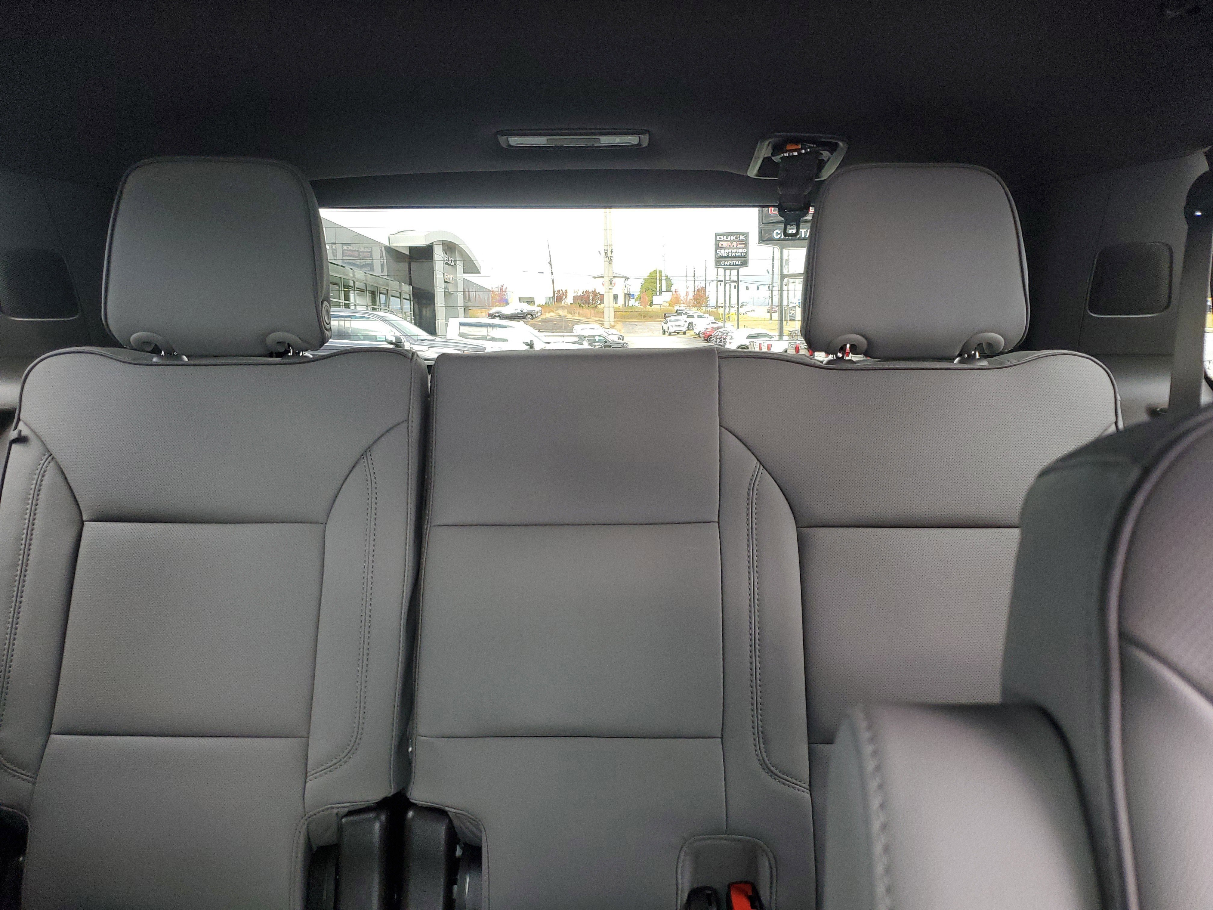 New 2026 GMC Yukon Elevation image 11