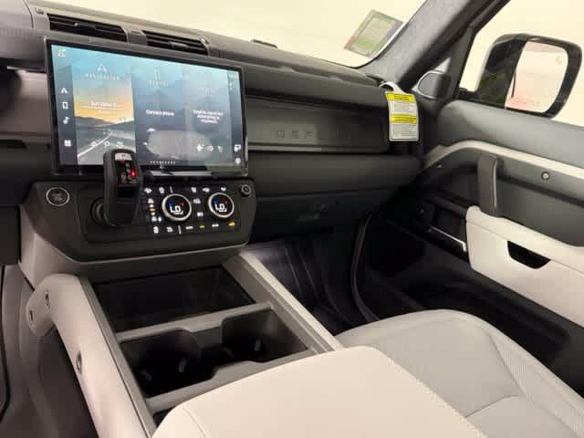 New 2026 Land Rover Defender 110 X AWD/4WD image 22