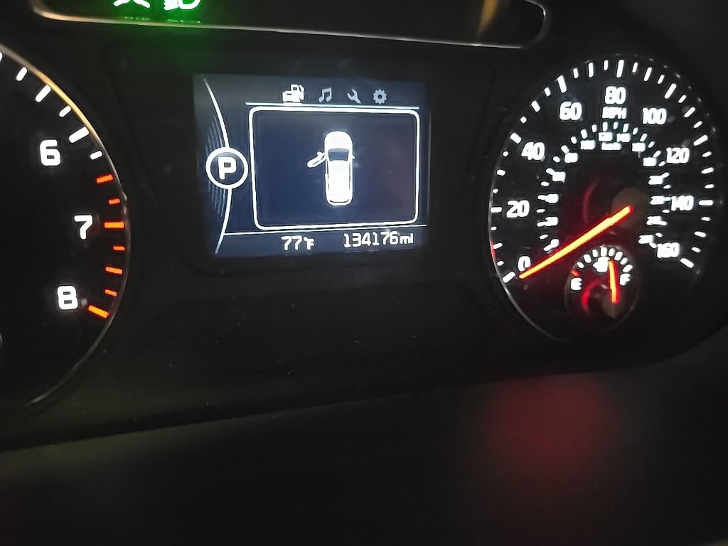 Used 2016 Kia Sorento LX AWD/4WD image 6